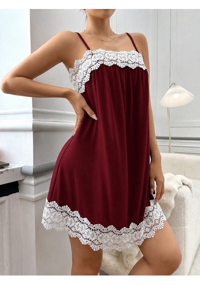 Butik İstanbul Kadın Ip Askılı Yaka Dantel Detaylı Kısa Viskon Gecelik Bordo