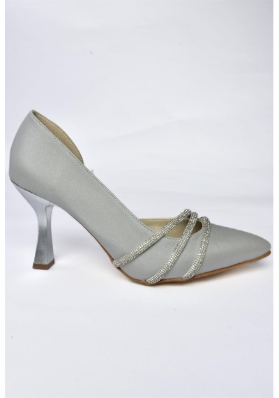 Fox Shoes P246068504 Gümüş Kumaş İnce Topuklu Kadın Ayakkabı Gümüş