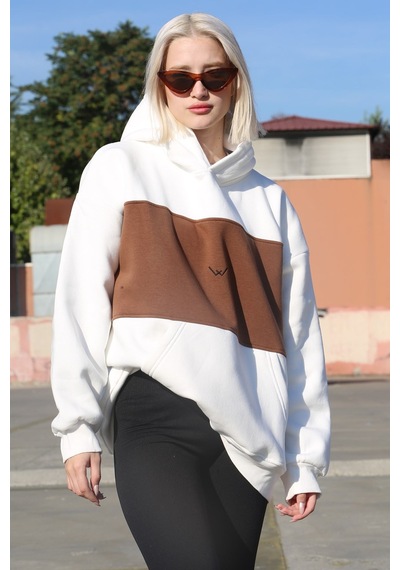 Beyaz Renk Bloklu Şardonlu Sweatshirt Mg1544