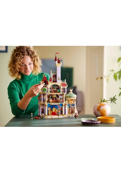 Lego 43263 Güzel Ve Çirkin Kalesi