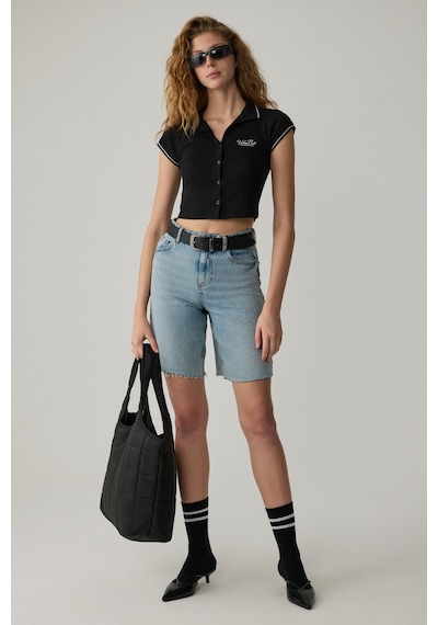 Urban Beat Kaela Kadın Triko Polo Yaka Düğmeli Kısa Kollu Baskı Detaylı Siyah T-shirt Siyah Urban Beat Kaela Kadın Triko Polo Yaka Düğmeli Kısa Kollu Baskı Detaylı Siyah T-shirt Siyah