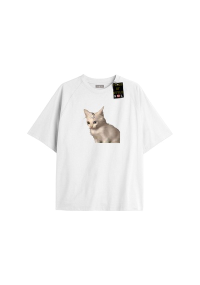 Flood Of Style Beyaz Oversize T-shirt Şaşkın Kedi Özel Tasarım