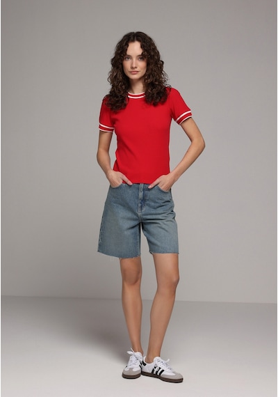Colin's Colins Slim Fit Yuvarlak Yaka Düz Kadın Kirmizi Kısa Kol Tişört Cl1080063 Q1.v2 Red Kırmızı Colin's Colins Slim Fit Yuvarlak Yaka Düz Kadın Kirmizi Kısa Kol Tişört Cl1080063 Q1.v2 Red Kırmızı