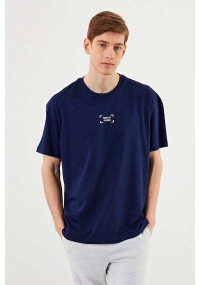 Leo Erkek Oversize Tshirt %100 Pamuk Bisiklet Yaka Baskı Detaylı Basic Tişört Mtlce85 Lacivert