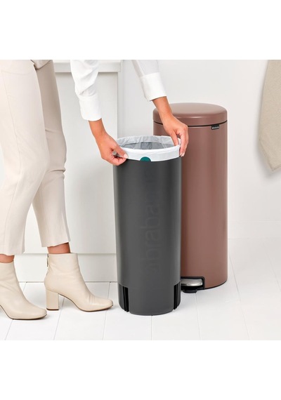 Brabantia Çöp Kutusu 30 Litre Newicon Pedallı Satin Taupe 234040 Diğer