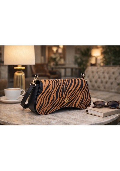 Dukidaso Kahverengi Altın Tokalı Zebra Desenli Kadın Omuz Çantası Kahverengi Mt1606 Kahve