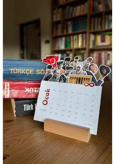2025 Özel Tasarım Gazi Mustafa Kemal Atatürk Temalı Takvim, 2025 Takvim Özel Desen Yılbaşı Hediyesi, Masa Takvimi