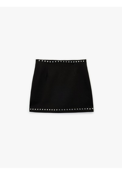 Koton Slim Fit Metal Aksesuar Detaylı Mini Şort Etek Siyah 6wal70040ık Siyah