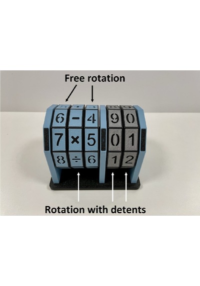 Matematik Eğitmeni Rastgele Görevler İçin Döndürün