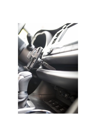 Toyota Highlander İçin Kablosuz Şarj Montaj Tutucusu