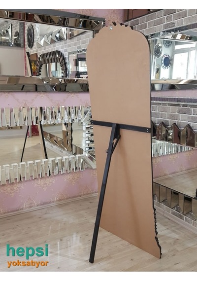 Matmazel Model Siyah Renk Ayaklı Varaklı Boy Aynası