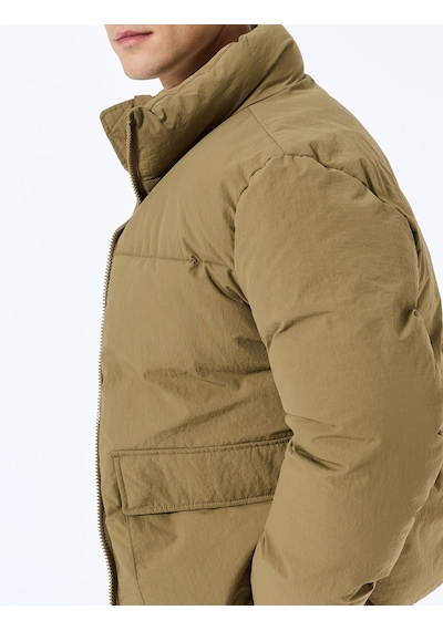 Koton Uzun Kollu Kapaklı Cep Detaylı Fermuarlı Slim Fit Dik Yaka Kışlık Şişme Mont Bej 6wam20125hw Ekru Koton Uzun Kollu Kapaklı Cep Detaylı Fermuarlı Slim Fit Dik Yaka Kışlık Şişme Mont Bej 6wam20125hw Ekru