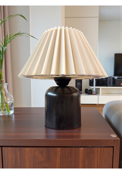 Nestvibe Şık Masa Lambası Modern Dekor Abajur Siyah