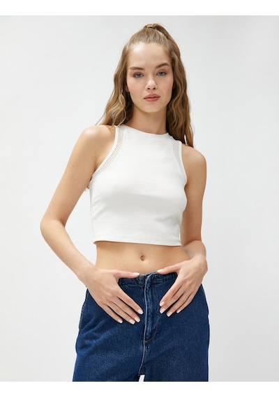 Koton Crop Atlet Halter Yaka File Detaylı Pamuklu Ekru 3sal30192ık 3SAL30192IK010