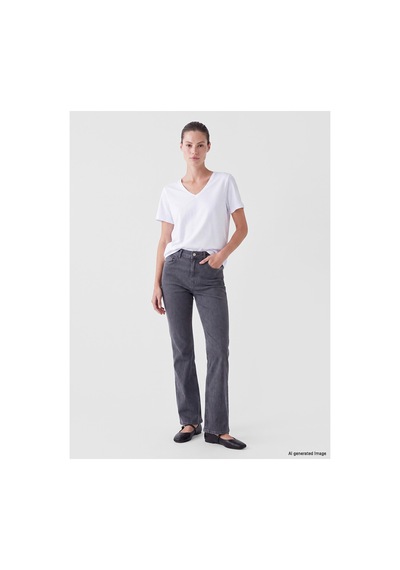 LC Waikiki Alıta Cıty Farkıyla Beyaz Penye Düz Standart & Regular Kısa Kollu Kadın Tişört Beyaz - 929096602 Beyaz LC Waikiki Alıta Cıty Farkıyla Beyaz Penye Düz Standart & Regular Kısa Kollu Kadın Tişört Beyaz - 929096602 Beyaz