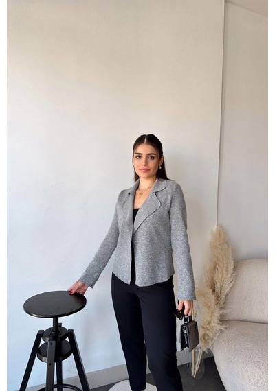 Kadın Gri Uzun Kol, Yumuşak Dokulu, Çift Taraflı Yaka, Hırka Ceket Gri