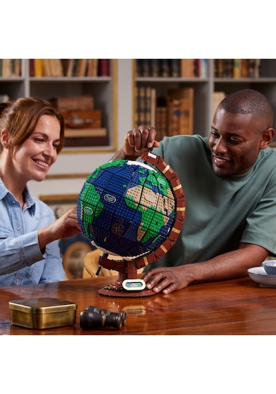 LEGO® Ideas 21332 The Globe 1495 Parça