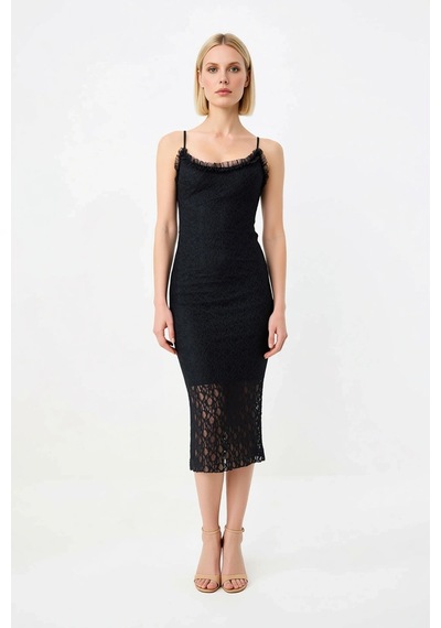 Benerly Kadın Dantel Bodycon Midi Elbise İnce Askılı Kare Yaka Astarlı Ko Siyah