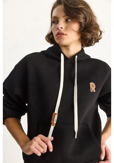 Shade Kadın Nakış İşlemeli Kanguru Cepli Kapüşonlu Şardonlu Salaş Sweatshirt 6872 60283523 - Siyah Shade Kadın Nakış İşlemeli Kanguru Cepli Kapüşonlu Şardonlu Salaş Sweatshirt 6872 60283523 - Siyah