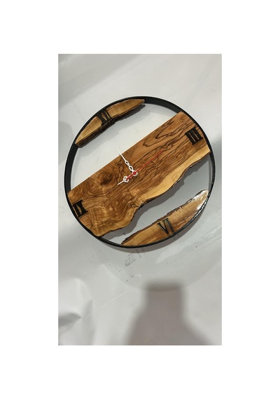 Doğal Zeytin Ağacı Duvar Saati - Siyah Metal Kasnaklı Artizan Tasarım - 38x38 Cm Dekoratif Saat Kahverengi