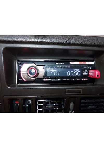 Opel Corsa A Kasa Teyp Çerçevesi