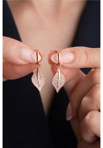 Çekirdekjewelry Işıklı Hediye Kutulu 925 Ayar Gümüş Yaprak Tasarım Küpe Pembe