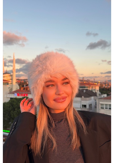Mollycrush Elit Rus Slav Tarzı Suni Kürklü İçi Deri Peluş Tüylü Kadın Kalpak Şapka Beyaz