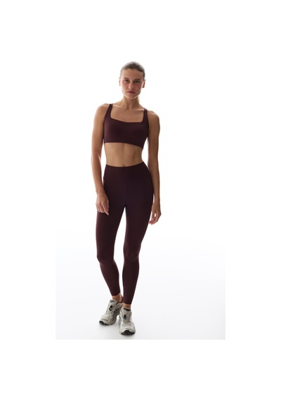 Penti Bordo Stretch360 Orta Destek Çapraz Sırt Detaylı Kaydırmaz Askılı Cross Back Spor Sütyeni Koyu Bordo Penti Bordo Stretch360 Orta Destek Çapraz Sırt Detaylı Kaydırmaz Askılı Cross Back Spor Sütyeni Koyu Bordo