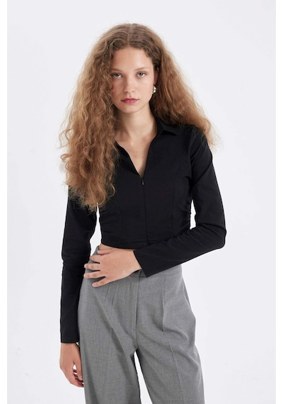 Defacto Siyah Fitted Vucuda Oturan Gömlek Yaka Fermuarlı Bengalin Uzun Kollu Crop Basic Düz Bluz C5037AX24AUBK27 Defacto Siyah Fitted Vucuda Oturan Gömlek Yaka Fermuarlı Bengalin Uzun Kollu Crop Basic Düz Bluz C5037AX24AUBK27