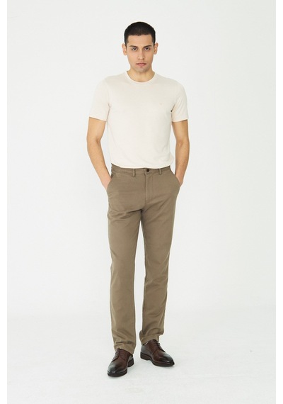 Koyu Bej Modern Kesim Chino Erkek Spor Pantolon VİZON Koyu Bej Modern Kesim Chino Erkek Spor Pantolon VİZON