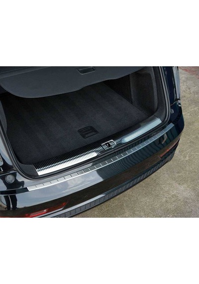 Audi Q3 Krom Arka Tampon Eşiği Taşlı 2011-2016 Arası