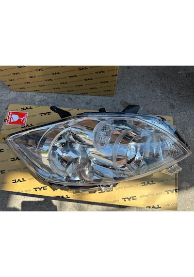 Toyota Auris Sağ Far Krom 2010-2012 Tyc