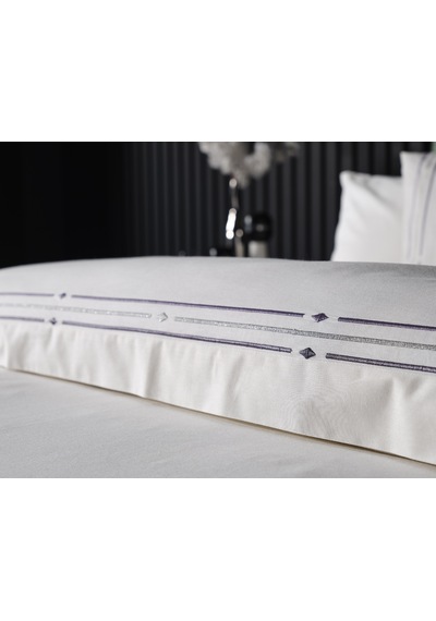 Zelda Nakışlı Nevresim Takımı Çift King Size - İndigo Indigo