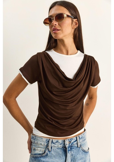 Shade Kadın Çift Kat Görünümlü Degaje Yaka Kısa Kol T-shirt 6140 60286132 - Acı Kahve Acı Kahverengi