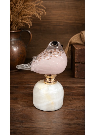 Tamamen El İşçiliği Ve Üfle İle Yapılmış 17 Cm Boyutlarında Pembe Kuş Figürü .
