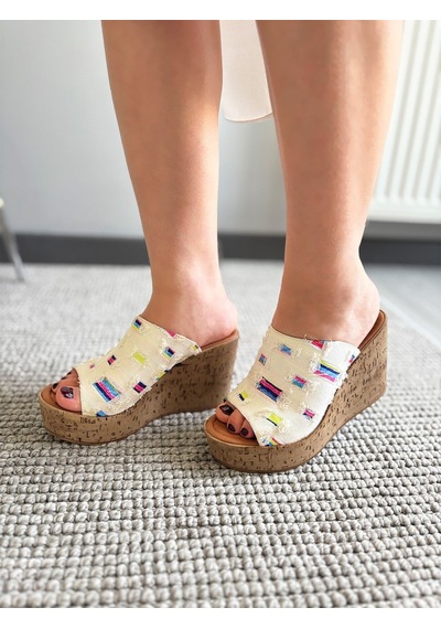 Asmi Shoes Kadın Limo Beyaz Kot Dolgulu Mantar Taban Terlik 10 Cm Beyaz