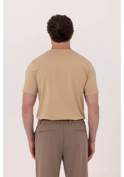 Sabri Özel Bej %100 Pamuk Bisiklet Yaka Düz Renk Basic T-shirt