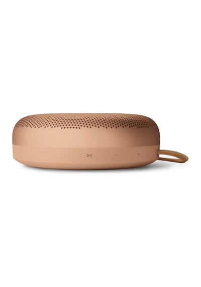 Bang & Olufsen Beosound A1 3. Nesil Bluetooth 5.1, 360 Ses, Ip67 Su Ve Toz Geçirmez, 24 Saat Pil, Güçlü Bas, Taşınabilir Premium Bluetooth Hoparlör Bang & Olufsen Beosound A1 3. Nesil Bluetooth 5.1, 360 Ses, Ip67 Su Ve Toz Geçirmez, 24 Saat Pil, Güçlü Bas, Taşınabilir Premium Bluetooth Hoparlör