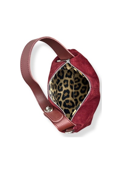 Süet Omuz Çantası, Bordo Renk, Leopar Desenli İç Astar, Metal Fermuarlı Bordo