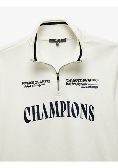 Koton Yarım Fermuarlı İşlemeli Uzun Kollu Sweatshirt Beyaz 5sam70033mk Beyaz