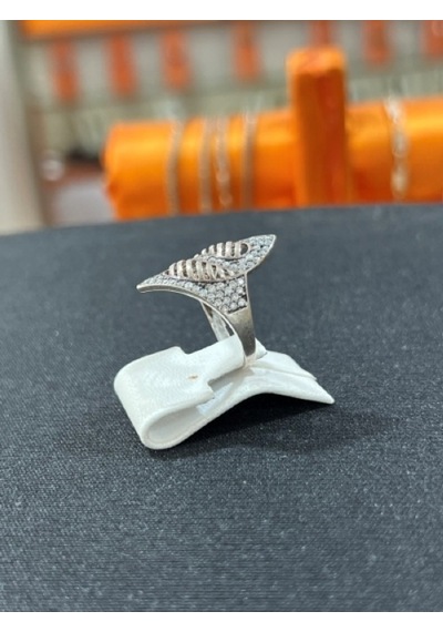 Firuze Gümüş Oval Su Yolu Mekik Modeli Gümüş Yüzük F16001156