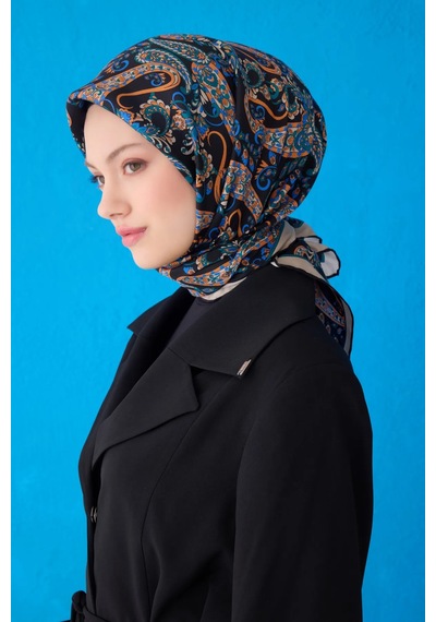 BELLİ Saf İpek Eşarp 4101d02 Sura İpek -3683 - 90 X 90 / Siyah - Petrol Siyah - Petrol