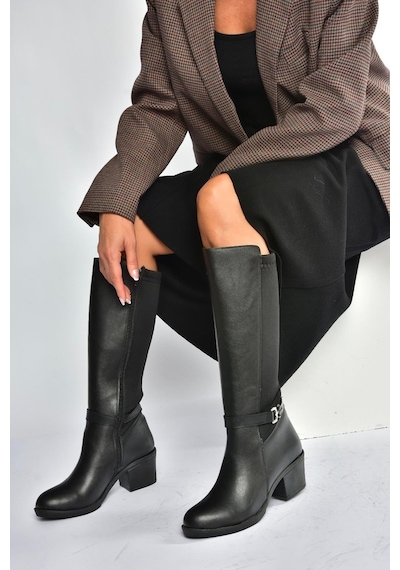 Fox Shoes V965030509 Siyah Kalın Topuklu Arkası Lastik Detaylı Kadın Çizme Siyah