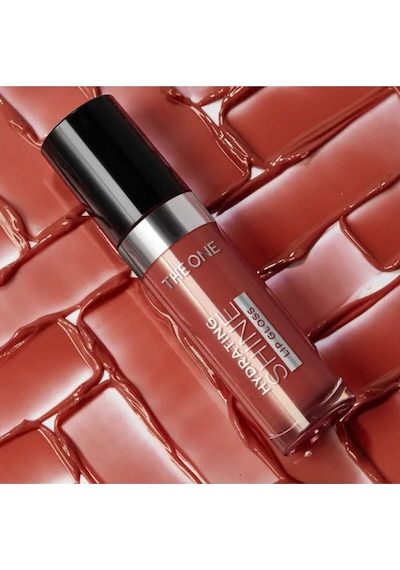 The One Hydrating Shine Dudak Parlatıcısı Creamy Caramel