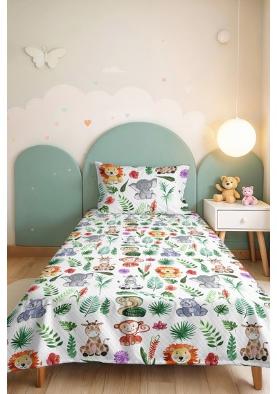 Evimde Bambaşka Yeşil Safari Erkek Çocuk Tek Kişilik Pike Takımı - Tropikal Renkli 160x220 CM Kapitone Yatak Örtüsü Evimde Bambaşka Yeşil Safari Erkek Çocuk Tek Kişilik Pike Takımı - Tropikal Renkli 160x220 CM Kapitone Yatak Örtüsü