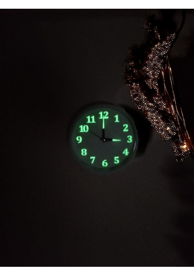 Fosforlu Gece Karanlıkta 5 Saat Parlayan Duvar Saati Çap 22 Cm Beyaz