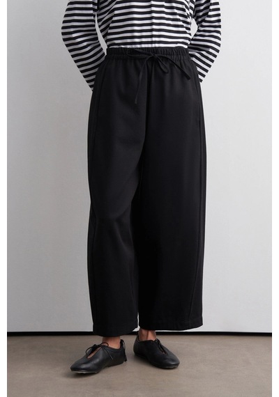 Kadriye Baştürk Barrel Gabardin Pantolon Siyah