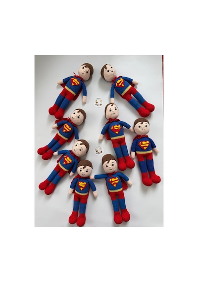 Adenya Sepeti Amigurumi Örgü Süpermen Oyun Ve Uyku Arkadaşı-30 Cm Kırmızı - Mavi