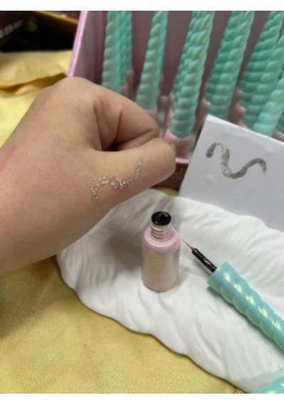 Bezos Pretty Eyeliner Mbt06 Belirtilmemiş