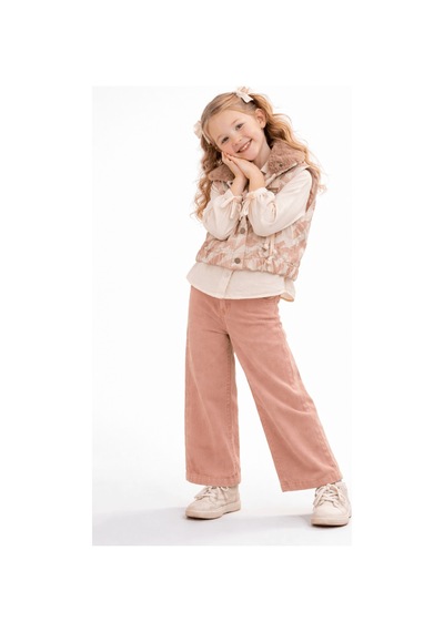 Turuncu Gardrop 3-6 Premium Yaş Kürk Yakalı Yelekli Kot Pantolonlu 3'lü Kız Takım Pudra Pudra Turuncu Gardrop 3-6 Premium Yaş Kürk Yakalı Yelekli Kot Pantolonlu 3'lü Kız Takım Pudra Pudra